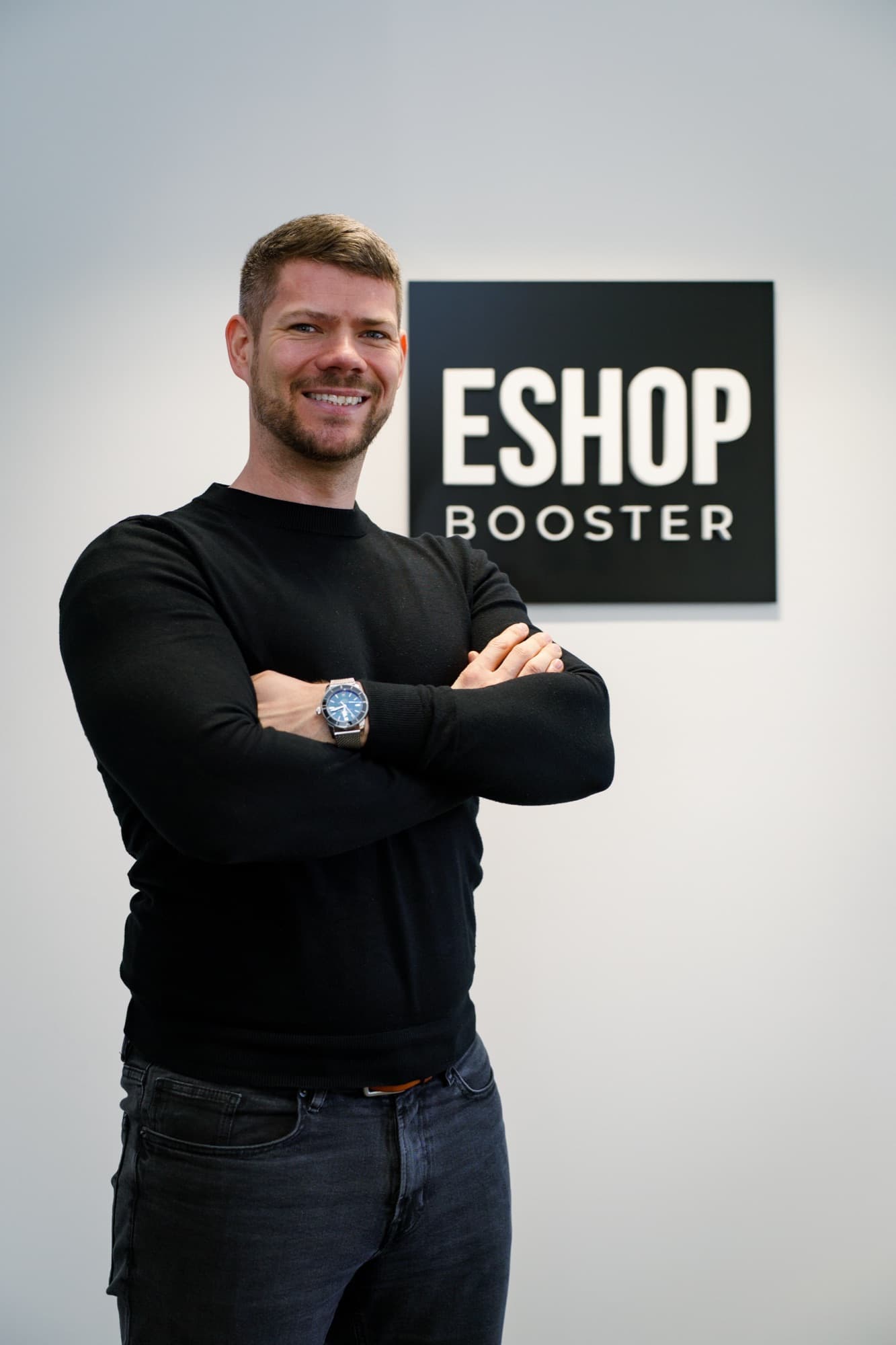 Portrét u loga ESHOP BOOSTER